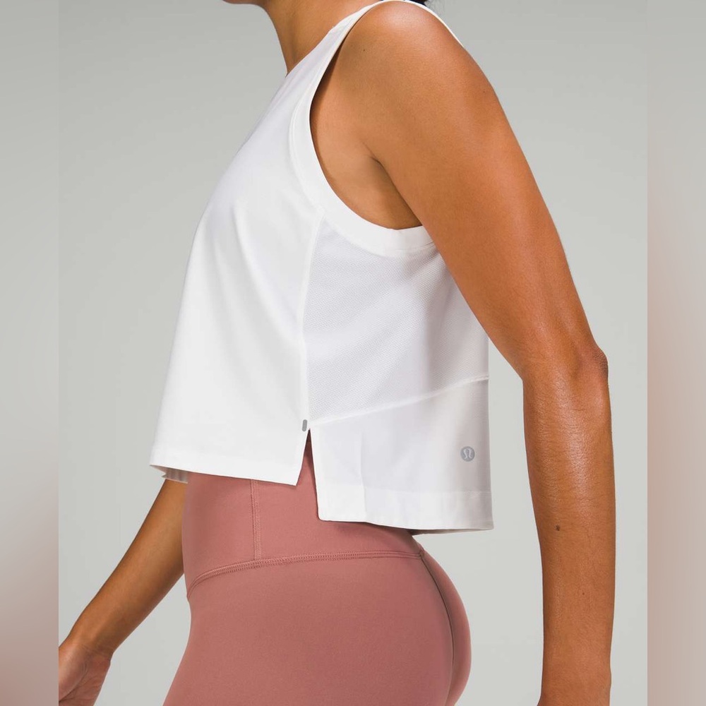 LULULEMON Mesh Back Cropped Train Tank Top - W1CV2S - White - Sz 4